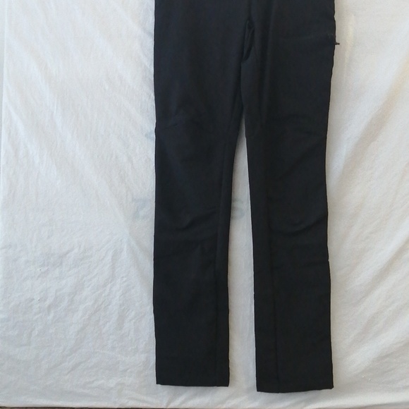 BLACK SLIM CUT ZIPPER POCKETED PANTS - Picture 4 of 7